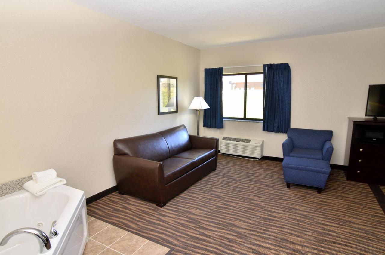 Cobblestone Inn & Suites - Manning מראה חיצוני תמונה